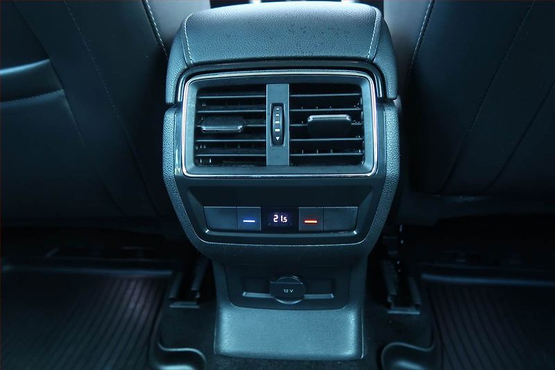 Škoda Kodiaq (2017) 2.0 TDI 4x4 - fotka 26 z 28