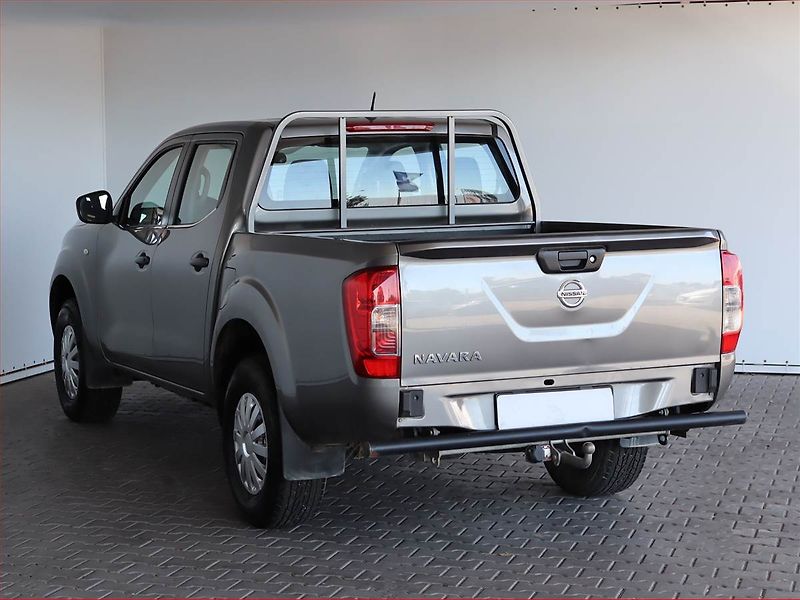 Nissan Navara (2017) 2.3 dCi, 4X4, Serv.kniha - fotka 4 z 19