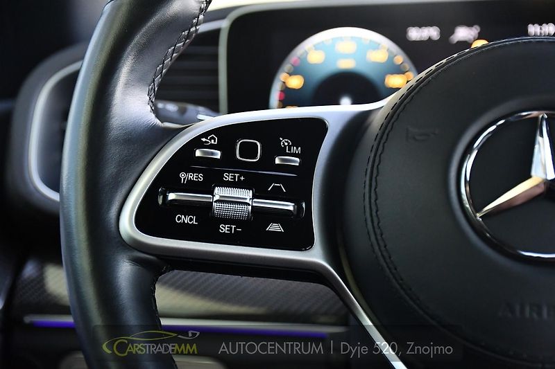 Mercedes-Benz GLS 580 V8 AMG 4M MASAŽ 7MÍST PANO - fotka 30 z 65