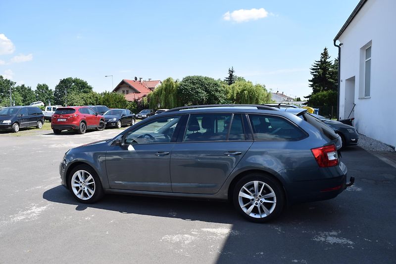 Škoda Octavia (2017) 1.4TSI 110kw AMBITION TAŽ NAVI - fotka 12 z 50