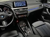 BMW X2 (2021) 2,0xD M-packet 140Kw,TZ,head-u - náhled 22