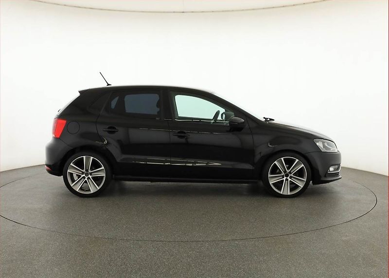 Volkswagen Polo (2014) 1.2 TSI - fotka 6 z 11