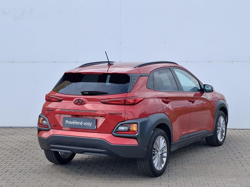 Hyundai Kona 1.0 T-GDI 88kW - fotka 2 z 25