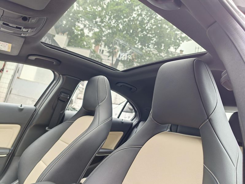 Mercedes-Benz Třídy A A220cdi 4Matic, CZ, 1.maj - fotka 31 z 31