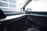 Volkswagen Golf 1,5 eTSI DSG KAMERA VÝHŘEV ČR - náhled 39