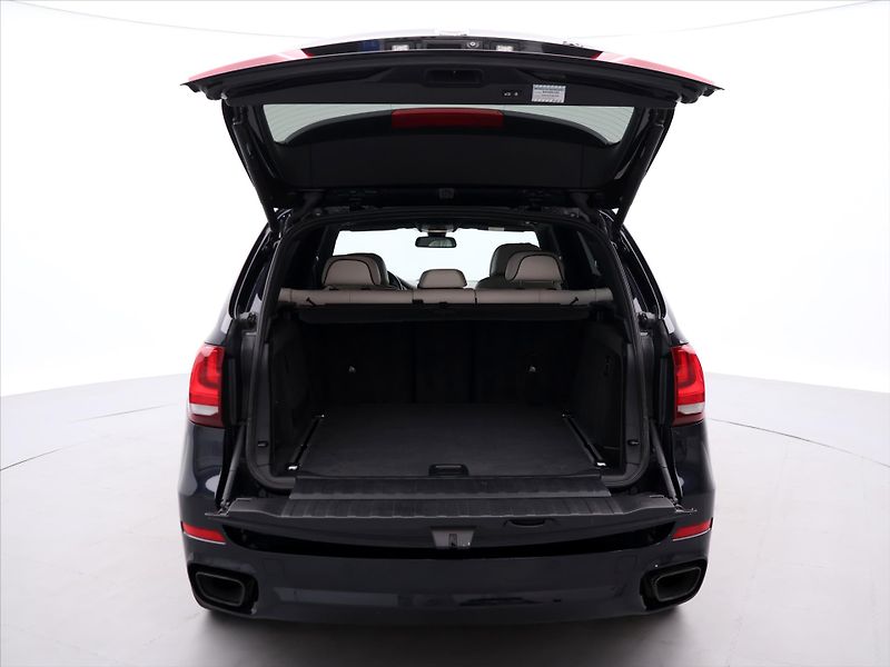 BMW X5 3.0 280kW M50da xD CZ DPH - fotka 9 z 38
