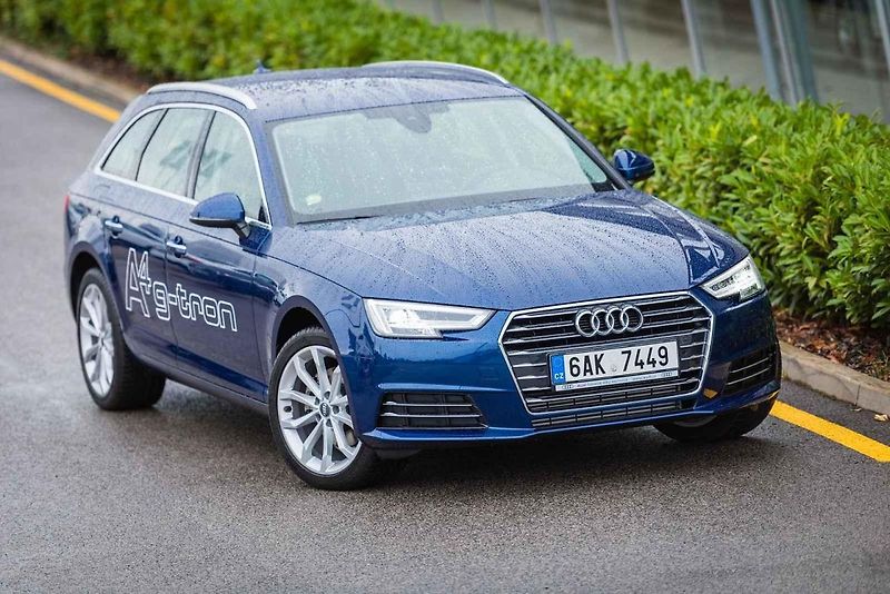 Audi A4 g-tron.