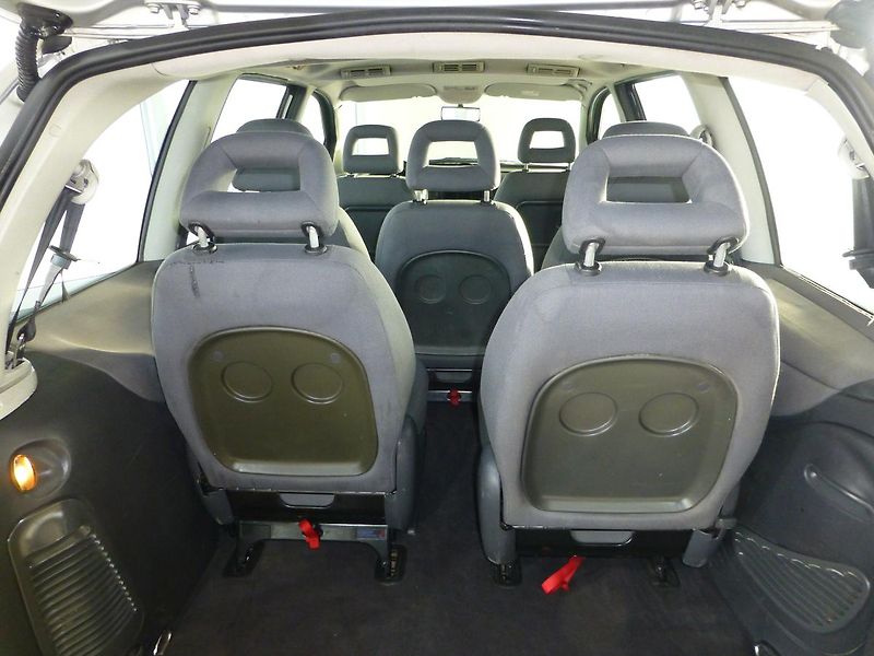 Ford Galaxy (2002) 1,9TDI 85KW*DIGIKL*TAŽNÉ*7MÍST - fotka 21 z 21