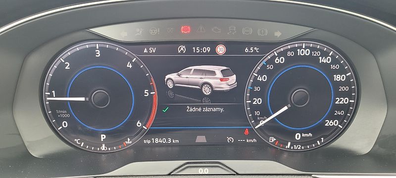Volkswagen Passat (2017) Variant 2,0TDi 176kW DSG 4×4 - fotka 41 z 60
