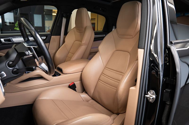 Porsche Cayenne Platinum Edition/Záruka/Bose - fotka 8 z 27