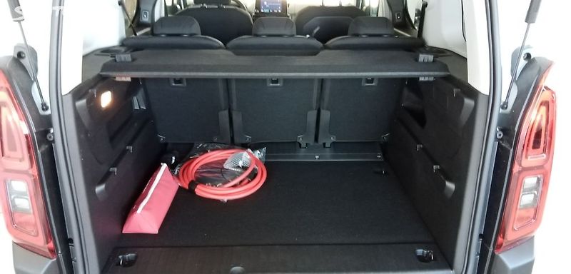 Citroën ë-Berlingo SHINE  100k - DEMO - fotka 6 z 9