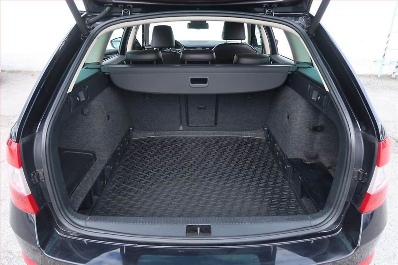 Škoda Octavia (2014) Laurin&Klement 2.0 TDI - fotka 14 z 26