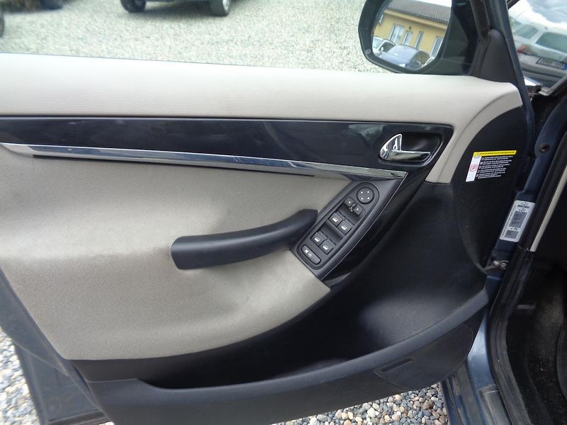 Citroën Grand C4 Picasso 2,0 - fotka 17 z 18