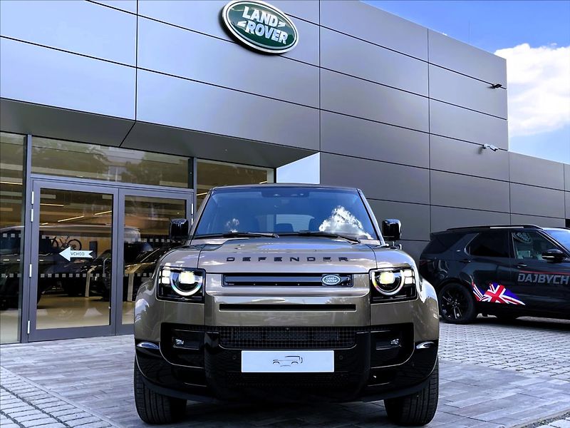 Land Rover Defender (2026) 110 D250 X-DYNAMIC SE - fotka 11 z 32