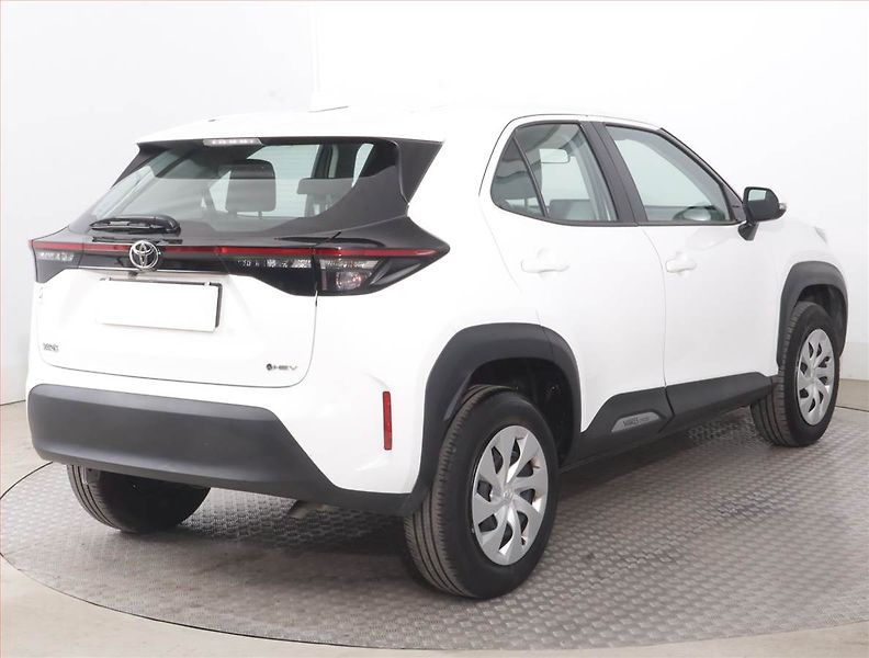 Toyota Yaris Cross (2024) 1.5 VVT-iE - fotka 5 z 16