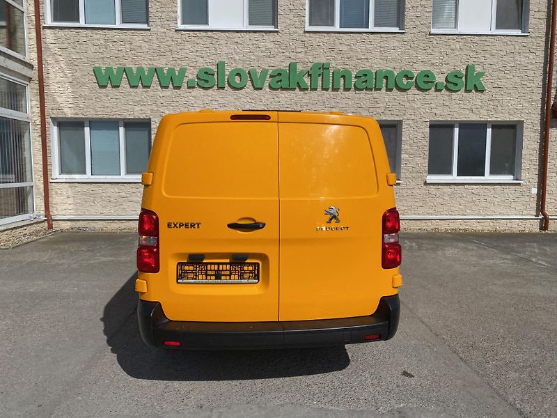 Peugeot Expert (2019) - fotka 8 z 16