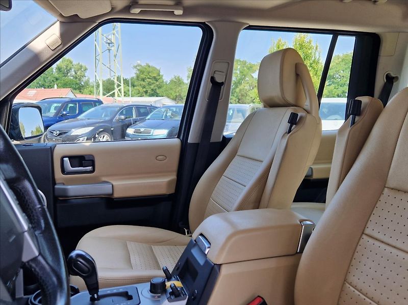 Land Rover Discovery 2,7 TDI 140kW TAŽNÉ HARMANKARD - fotka 16 z 35