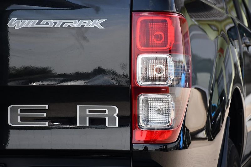 Ford Ranger 2.0ecoBLUE WILDTRAK - fotka 36 z 39