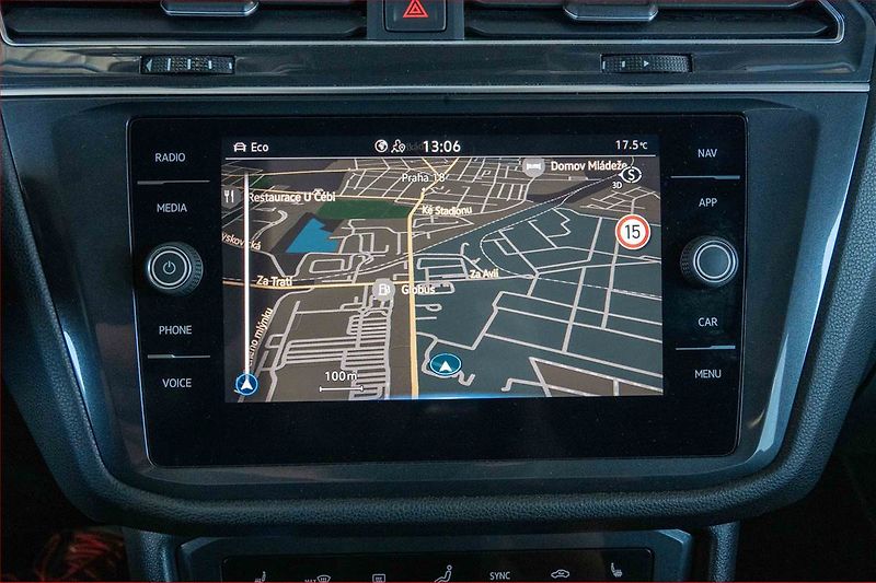 Volkswagen Tiguan (2023) Life 2.0 TDI - fotka 18 z 22
