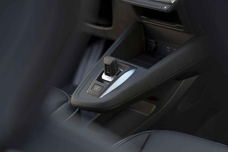 Mitsubishi uvádí nový Grandis s osmiletou zárukou.
