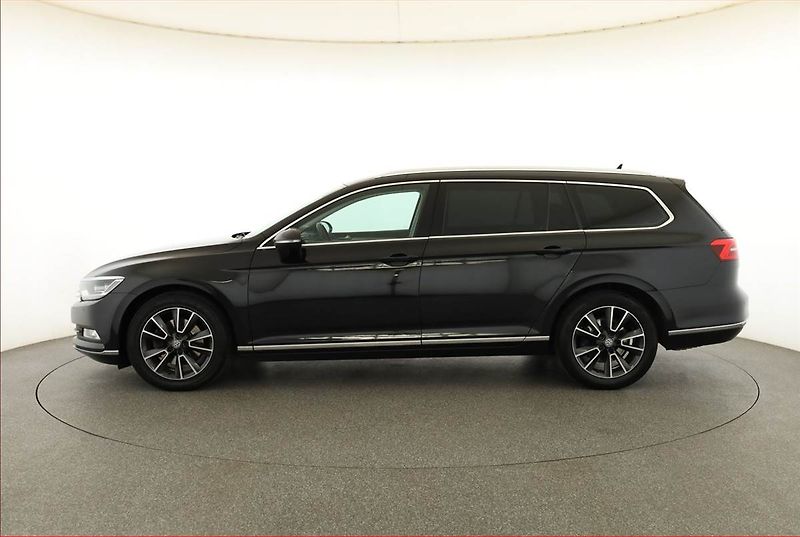 Volkswagen Passat (2016) 2.0 TDI, Kůže, Navi, Tempomat - fotka 3 z 19