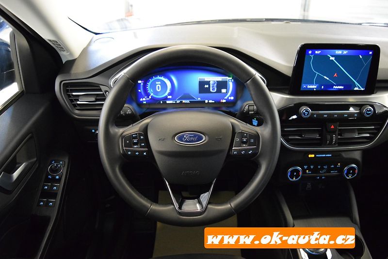 Ford Kuga 2.5 HYBRID TITANIUM 2023  - fotka 26 z 60