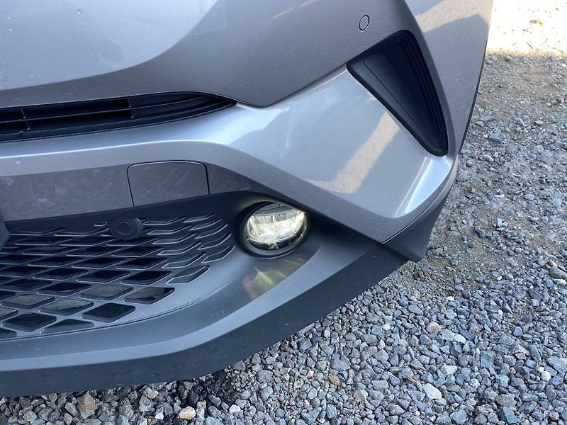 Toyota C-HR 1.8HSD, ČR, Selection JBL - fotka 9 z 18