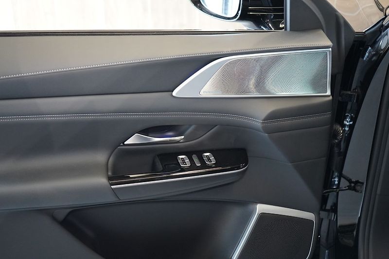 Xpeng G9 (2026) AWD Performance - 575 HP !!! - fotka 15 z 54
