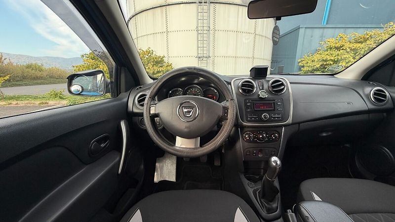 Dacia Sandero STEPWAY - fotka 5 z 16