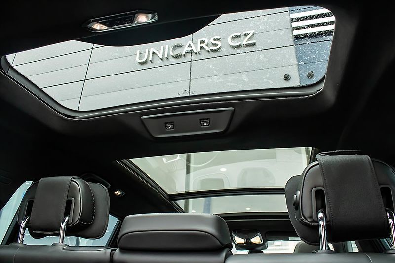 BMW X7 3,0   xDrive40d ČR MpaketHarma - fotka 12 z 32