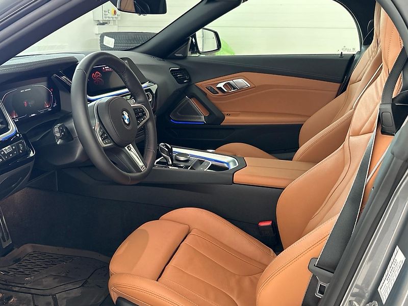 BMW Z4 (2026) M40i + Pakety - fotka 7 z 29