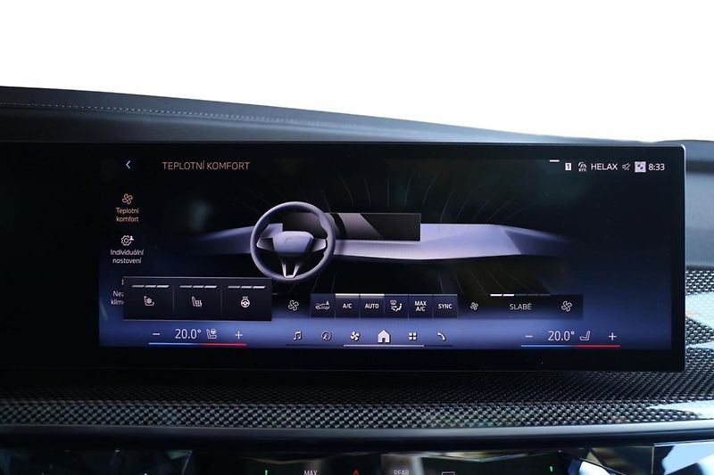 BMW Řada 7 750e xDrive - fotka 19 z 36