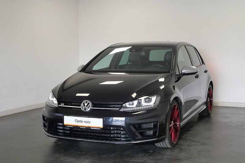 Volkswagen Golf - fotografie inzerátu