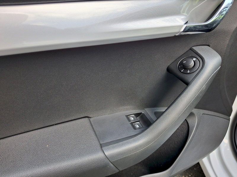 Škoda Octavia (2016) Ambition Plus 1,0TSi 85kW - fotka 29 z 31