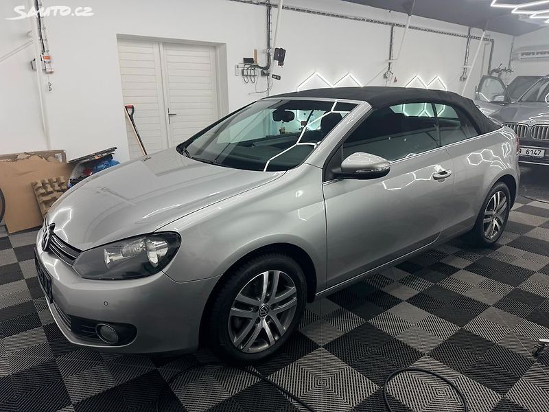 Volkswagen Golf Cabrio 1,4 TSI - fotka 20 z 27