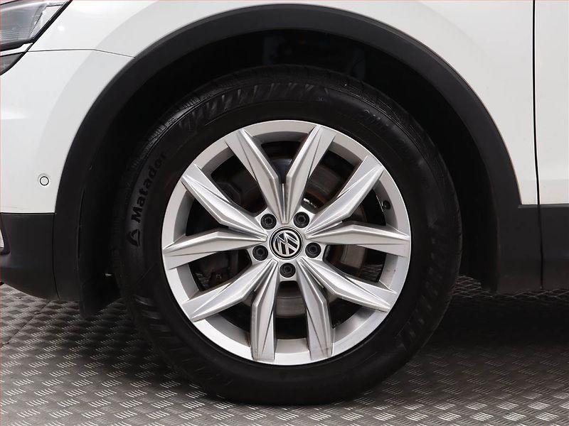 Volkswagen Tiguan (2017) Highline 2.0 TDI, 4X4 - fotka 13 z 24