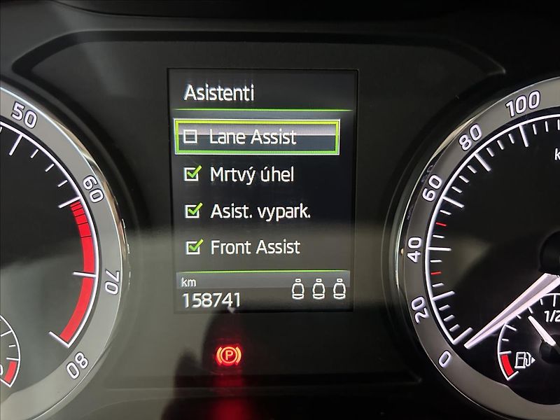 Škoda Kodiaq 1,4   TSI 110kW,SERVISKA,4x4 - fotka 13 z 33