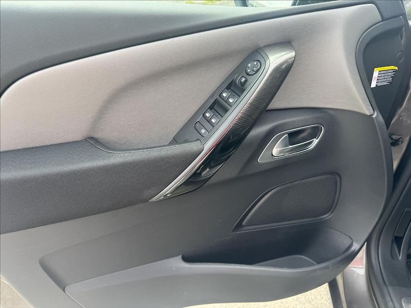 Citroën C4 Picasso 2,0 HDi 110kW,Automat,8.Míst - fotka 12 z 19