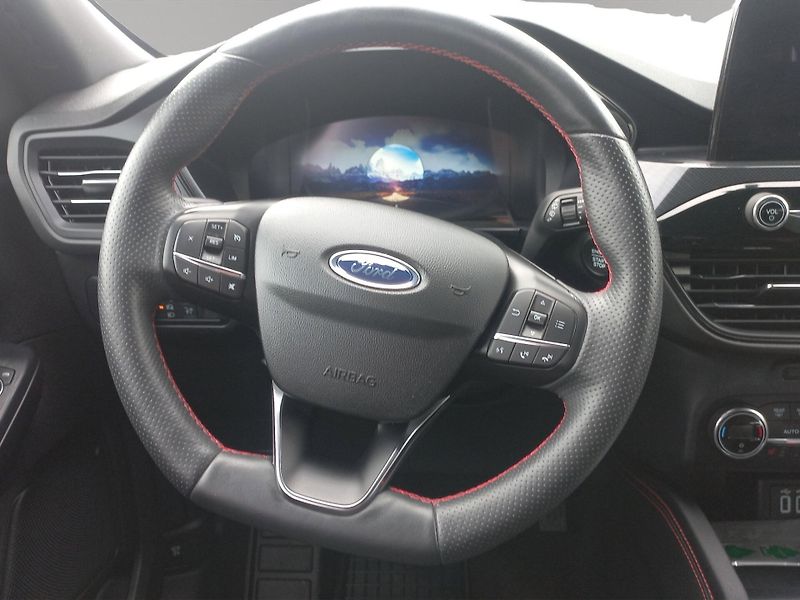 Ford Kuga (2021) ST-Line 1.5 110 kW,1MAJ, SERVI - fotka 9 z 15