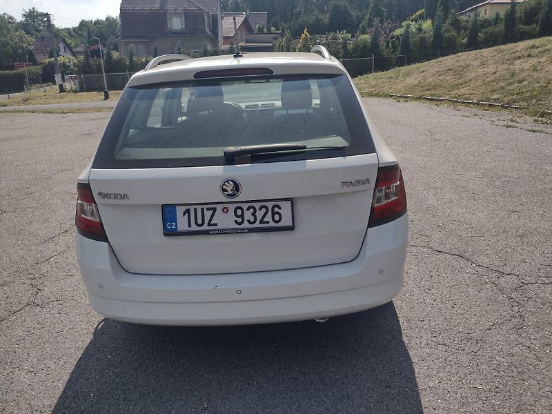 Škoda Fabia (2016) Škoda Fabia 3 combi  1.4 - fotka 5 z 8