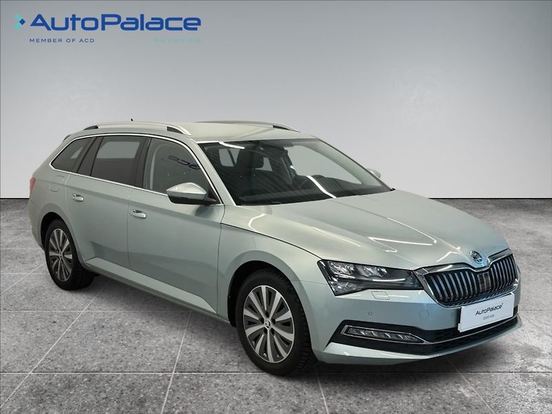 Škoda Superb 2,0 TDI STYLE DSG FL - fotka 3 z 19
