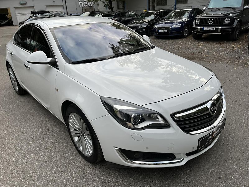 Opel Insignia (2015) 2.0 CDTi, NOVÉ ČR - fotka 2 z 33