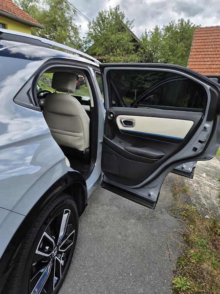 Honda HR-V (2025) 1.5 e:HEV Advance Style  - fotka 13 z 18