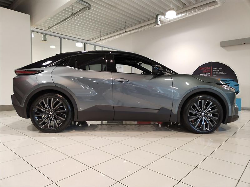 Toyota C-HR (2026) BEV 77 kWh  AWD EXECUTIVE VIP - fotka 2 z 12