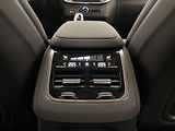 Volvo XC90 (2026) T8 AWD Plug-in BRIGHT PLUS 7m - náhled 70