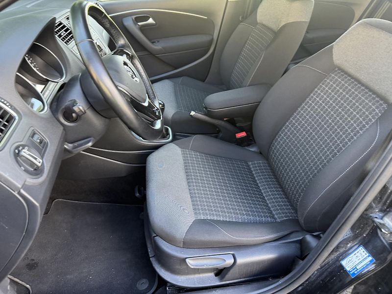 Volkswagen Polo 1,2TSI 66kW Servisní kniha - fotka 11 z 23