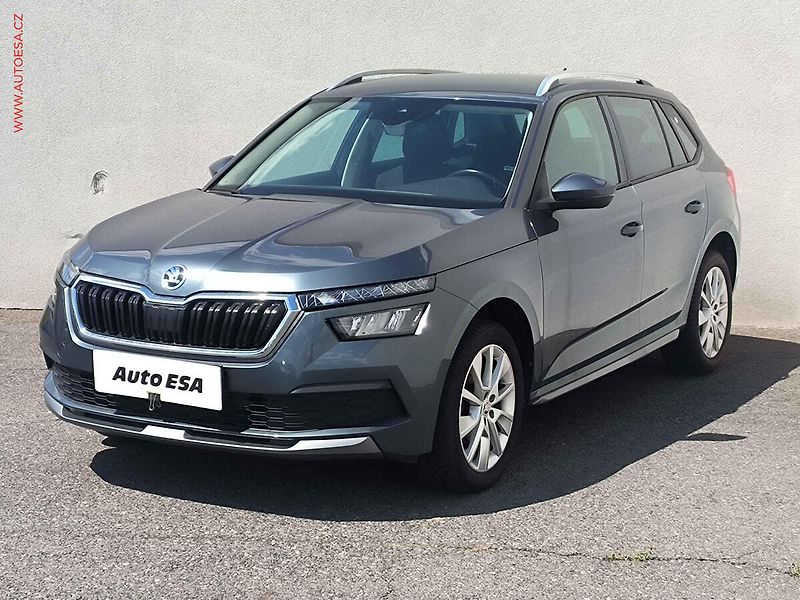 Škoda Kamiq (2021) 1.0 TSi, Style, DSG - fotka 3 z 23