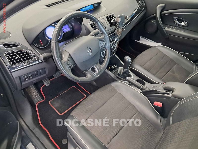 Renault Fluence (2013) 1.6 16V, ČR, AC, tempo, park - fotka 3 z 3