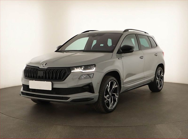 Škoda Karoq (2025) 2.0 TDI, SPORTLINE, AUTOMAT - fotka 2 z 17