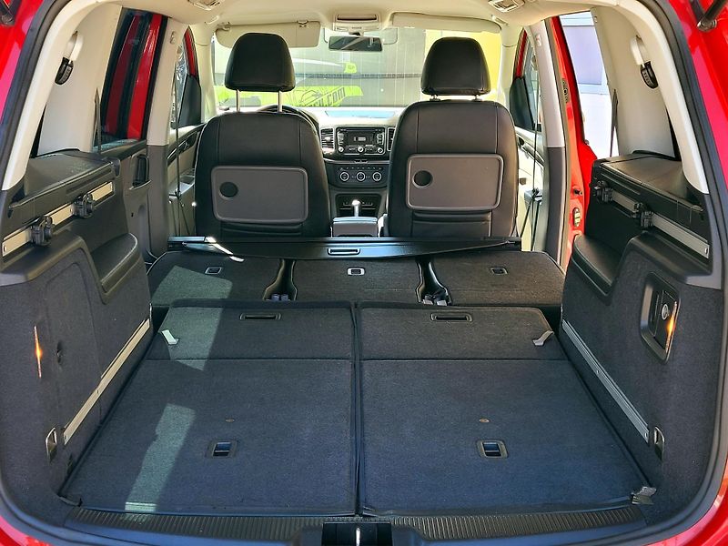 Seat Alhambra 2,0 DSG REFER, SERV.KNIHA,7mís - fotka 14 z 45
